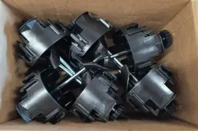 516-133 Dedoes Solvent Mixing Lid