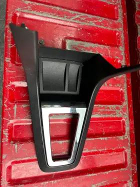 1000409 DODGE Gear Stick Surround Avenger #2