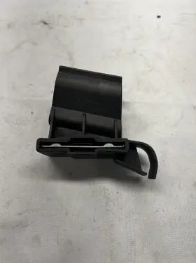 1977915 BMW Car Jack Securing Mounting Bracket E36