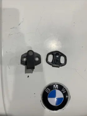 8124668 BMW Door Lock Striker Plates Seal Gasket E36