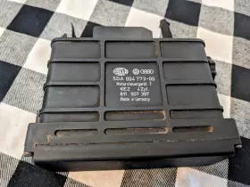 5DA-004-773-00 HELLA Knock Sensor Spark Ecu Module Audi Vw