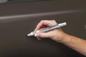 UA006TU50146DA KIA ACCESSORIES Coat Touch Up Paint Pen Smokey