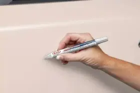 UA009TU5014A1A KIA ACCESSORIES Touch Up Paint Pen Dune Soul