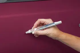 UA015-TU5014M2RA KIA ACCESSORIES Touch Up Paint Pen Sangria #2