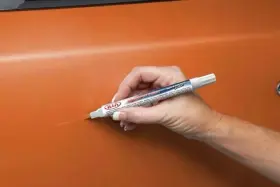 UA016-TU5014AAQA KIA ACCESSORIES Touch Up Paint Pen Wild Aaq