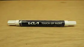 UA018-TU5014KDGA KIA ACCESSORIES Touch Up Paint Pen Gravity #2
