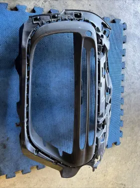 99150556406FFF PORSCHE Air Duct Grille Frame Turbo #2
