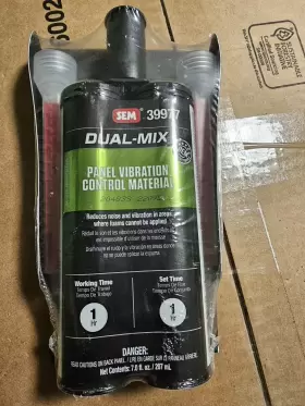 39977 SEM Dual Mix Panel Vibration Control Material